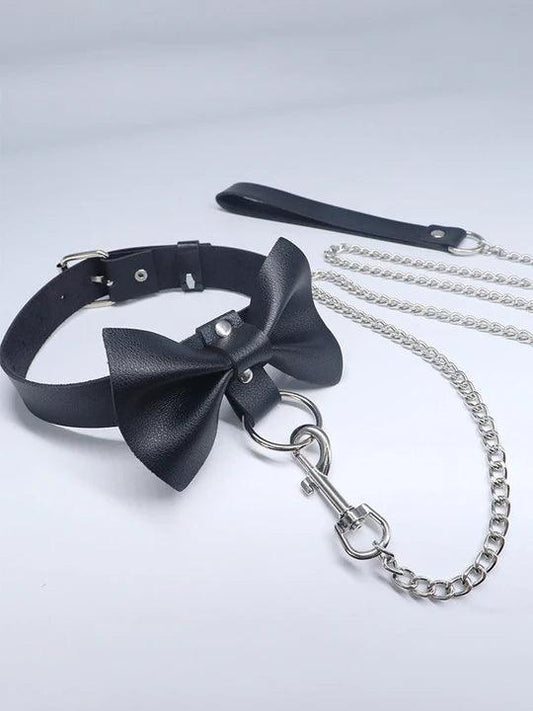 Leather Roleplay Bow Choker