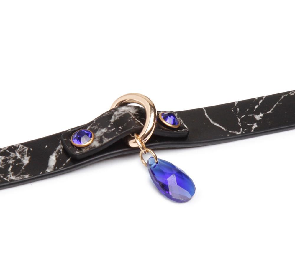 Marble-Patterned Genuine Leather Choker with Pendant & Leash - PJ034