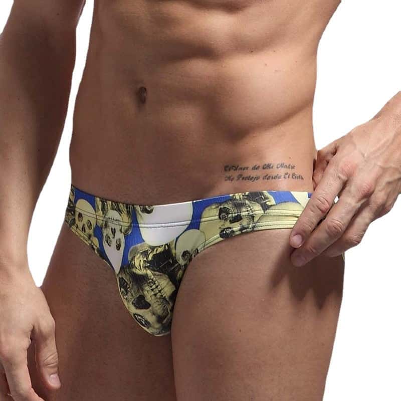 Men's Skinny Skull Print Swim Briefs - YK039
