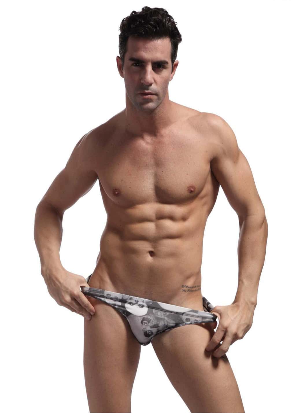 Men's Skinny Skull Print Swim Briefs - YK039