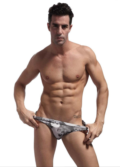 Men's Skinny Skull Print Swim Briefs - YK039